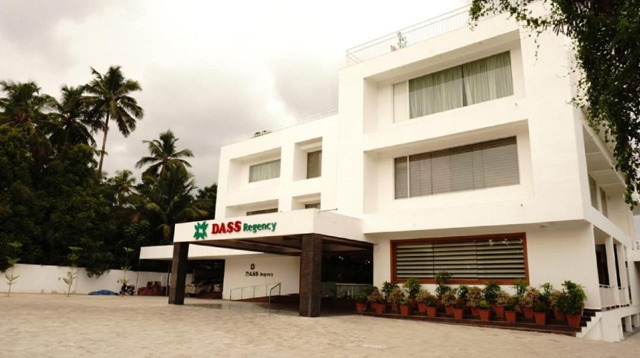 Dass Regency Thrissur Екстериор снимка