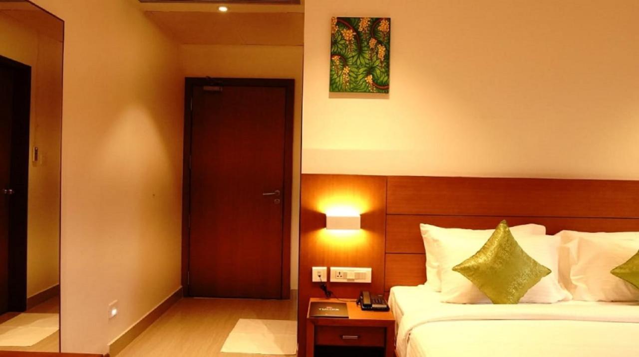 Dass Regency Thrissur Екстериор снимка
