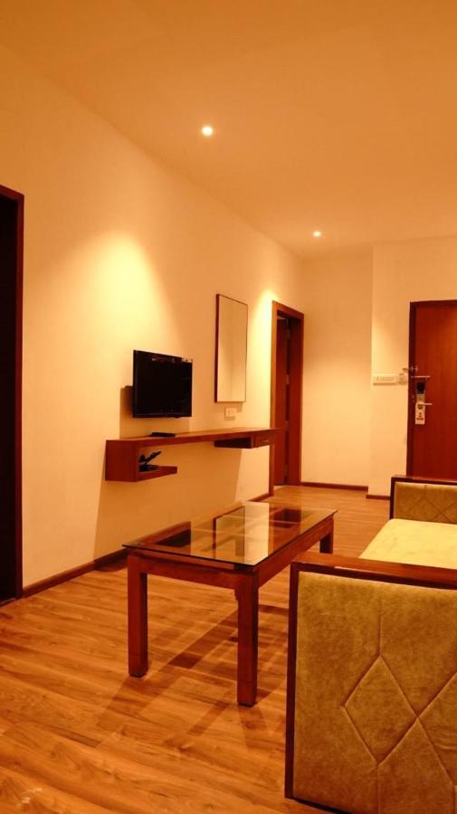 Dass Regency Thrissur Екстериор снимка